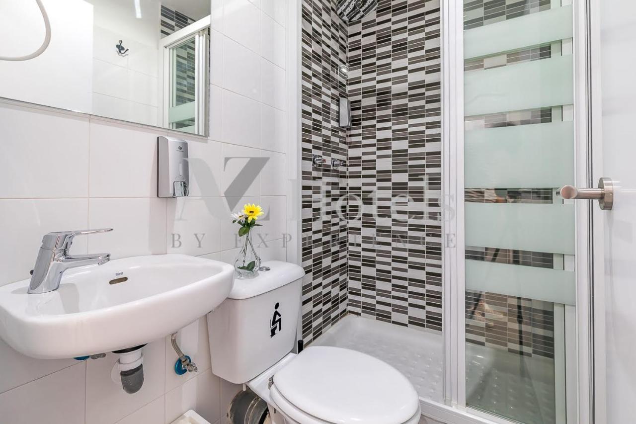 Ayz Sierra De Meira - Auto Check-In Property (Adults Only) Madrid Exterior foto