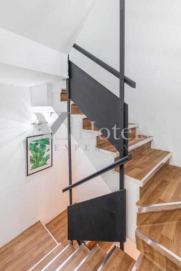 Ayz Sierra De Meira - Auto Check-In Property (Adults Only) Madrid Exterior foto