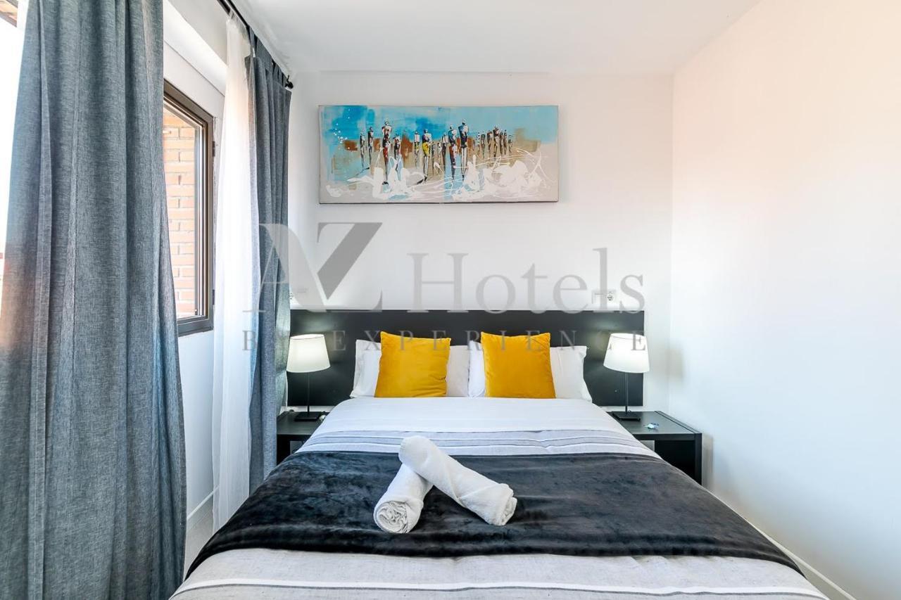Ayz Sierra De Meira - Auto Check-In Property (Adults Only) Madrid Exterior foto